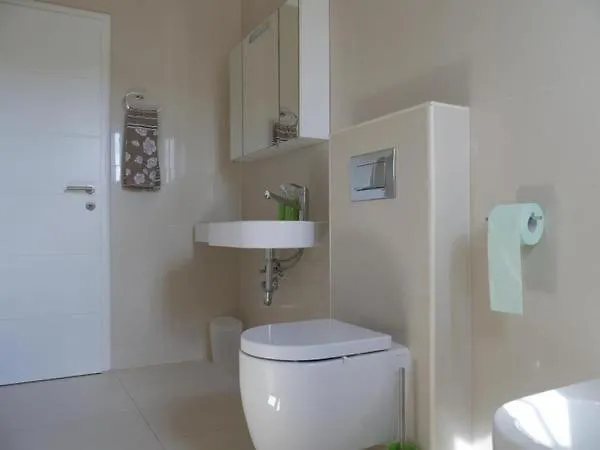 Villa Paradise Mit Pool Und Teilweise Meerblick Vrbnik Holiday home