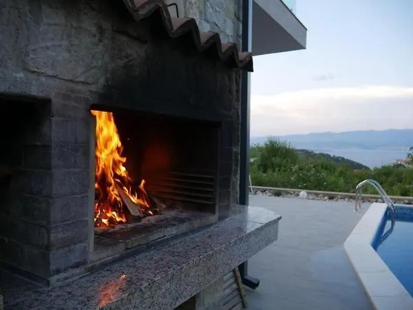 Holiday home Villa Paradise Mit Pool Und Teilweise Meerblick Vrbnik