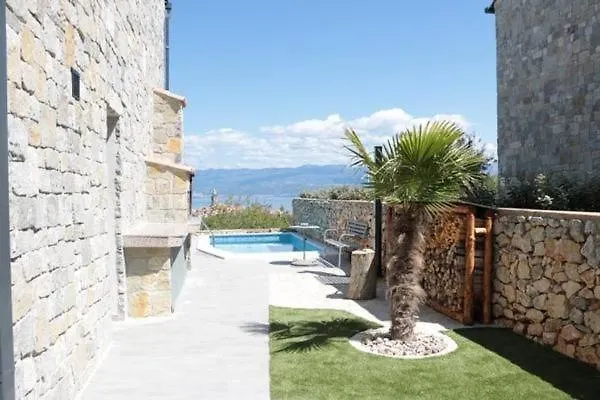 Villa Paradise Mit Pool Und Teilweise Meerblick Vrbnik 0*,  Croaţia